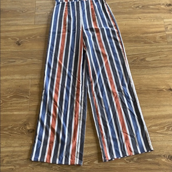 🔹SOLD Romeo & Juliet Wide Leg Jumpsuit 🔹 - Picture 5 of 8